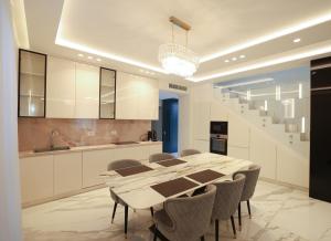 Palmera Sunrise Vila