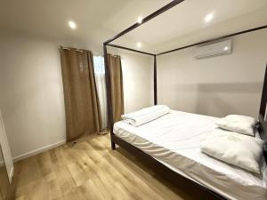 Loft 6 personnes Cours Fauriel WIFI TV