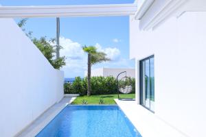 Palmera Prive Vila