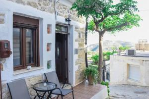 Valma serenity house