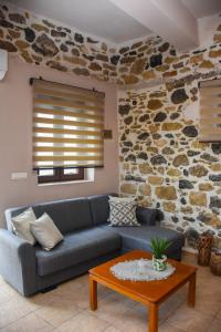 Valma serenity house