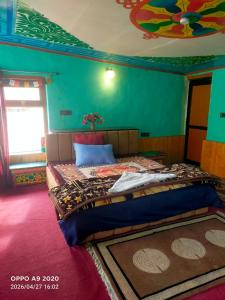 Old Likir Traditional Farm Stay