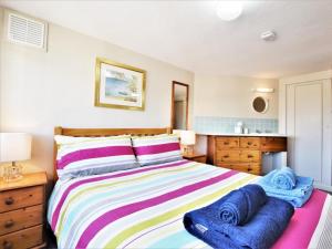 1 Bed in Swanage oc-dc098