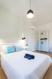 Coastline Studio Apartment Ligia Bay