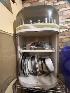 MG 5pax 1 AC BR 300mbps FREE Netflix Parking Cignal Videoke Shower Heater Cook & Grill
