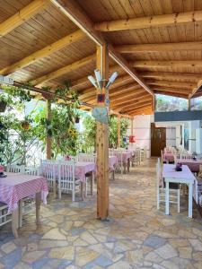 Garden Villa Veli