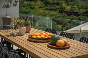 Elea Horizon Villa - Luxury Among the Olive Groves