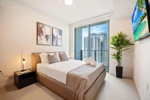 Accessible King 1 Bedroom with Den at 501 First Residences