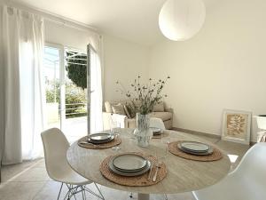 Villa Mateja, Beachfront House