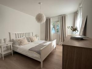 Villa Mateja, Beachfront House