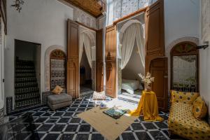 Riad Lik