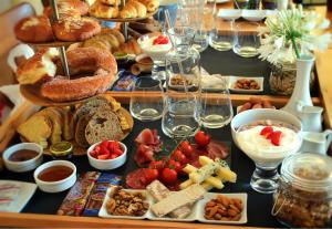 The Infinity 180 Luxury Suites Alonissos Greece