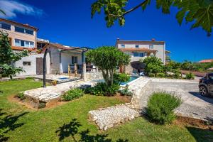 Pool Apartments Franko - Shared Pool