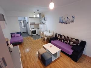 Cozy 2-Guest Skopje Apt, Free Parking