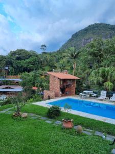 Acomodação Duplex com Flat e Minicozinha - 4 Quartos