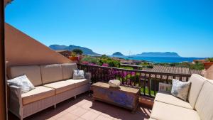 Villa Serena: SeaviewPrivate Pool-Golfo Aranci img1