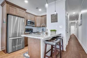 3BR Fais Do Do Suite on Gordon