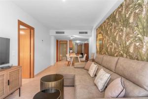 3HAB Premium, Checkin autónomo, Parking, terraza y piscina, 3 min Playa