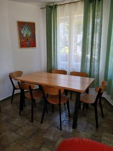 Apartament nad jeziorem