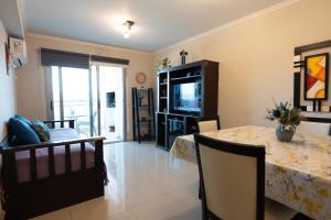 Departamento Alto Villasol, estadio Kempes, Chateau, Cerro de las Rosas, Urca, Siglo 21, Aeropuerto