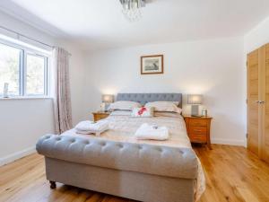 4 Bed in Barnstaple oc-82500