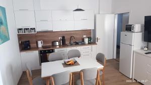 Golden Sand Apartment