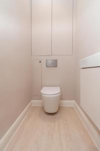 New apartment in Antwerp for 6 people