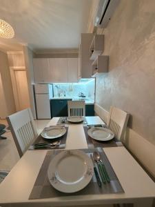 Tians Apartments
