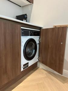 New apartment in Antwerp for 6 people