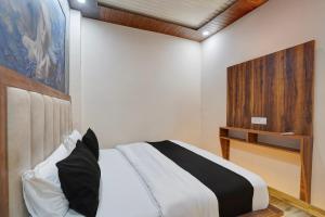 Hotel O Banti Residency