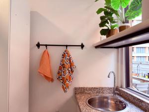 Apto con terraza privada junto al Bulevar del Río y Calle del Sabor