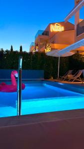 INTERNI LUXURY LIVING b