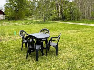 5 person holiday home in EMMABODA