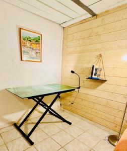 Studio Loft atypique, calme et lumineux avec cour privative ensoleillée, plein centre Marseille 6e
