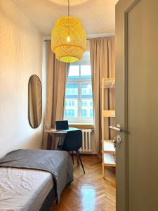 Old Town comfort rooms - main square