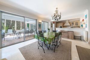 Apartment 10 people Terrace & Palais des Festivals