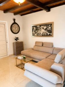 Seaside Villa Avgi
