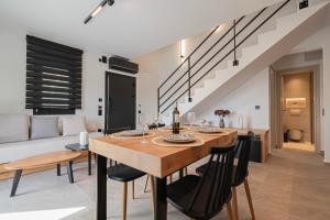 Trithiron Luxury Villas