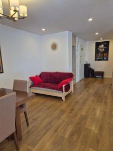 Apartment 365
