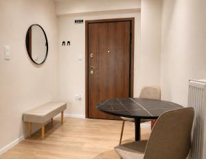 No7 Urban Nest - Renovated 1BR Apartment Near Metro & Central Athens
