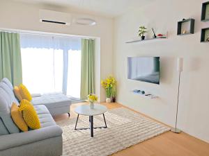 Holešovice Retreat, Balcony, Air-Con and Secure Parking
