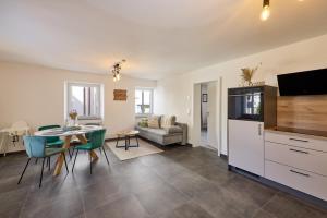 Moselquartier "Reben Apartment" bis 4 Personen moderne Küche` Boxspringbett` Terrasse