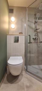 Harbor Pulse Apartment