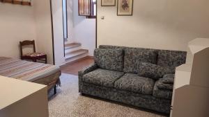 2 Appartamenti in villa vista mare con 5 oppure 9 posti