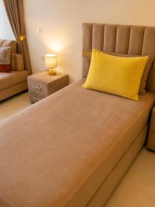 Modern and bright furnished apartment