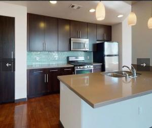 Spacious 2br with Stunning views in West Hollywood