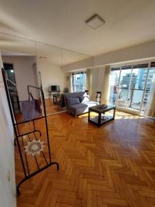 Sun and Comfort in Belgrano - View and Connectivity