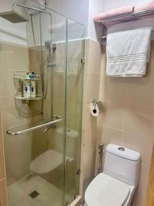1 Bedroom Condominium for Rent UK Inspired