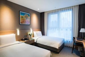 Phòng Tiêu chuẩn 2 giường (Standard Twin)