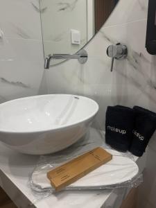 Modern Rooms Pagrati